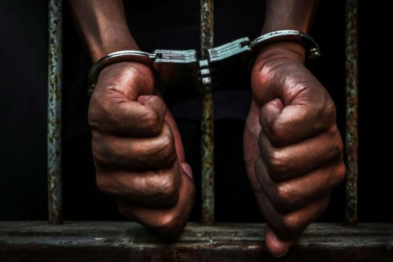 Black Women And Their Love For Criminals! #THROWBACK