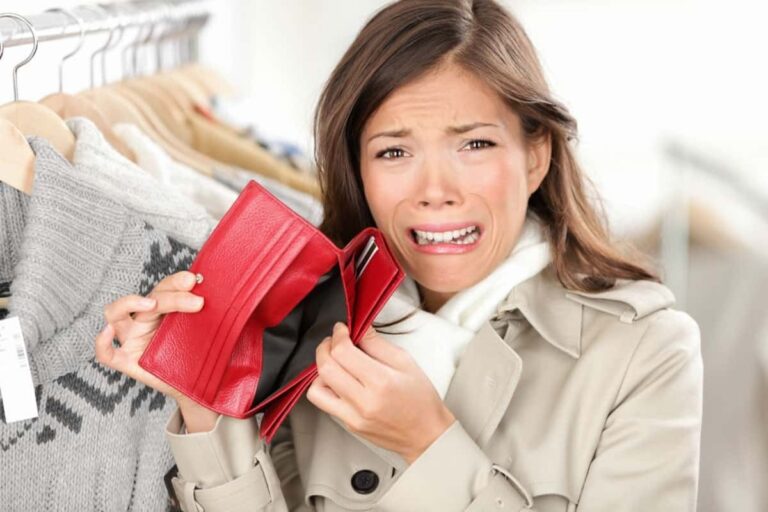 Modern Day Women Are Struggling To Pay The Bills! #SHORTS